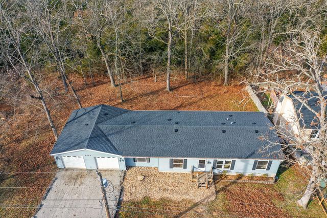 5048 Greenwood Drive, Merriam Woods, MO 65740