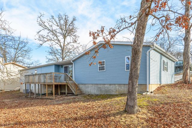 5048 Greenwood Drive, Merriam Woods, MO 65740