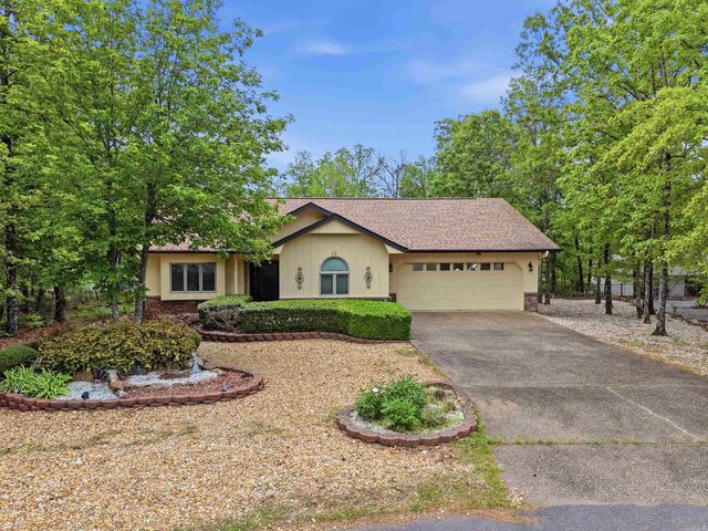 12 Huesca Lane, Hot Springs Village, AR 71909