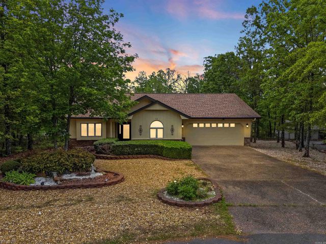 12 Huesca Lane, Hot Springs Village, AR 71909