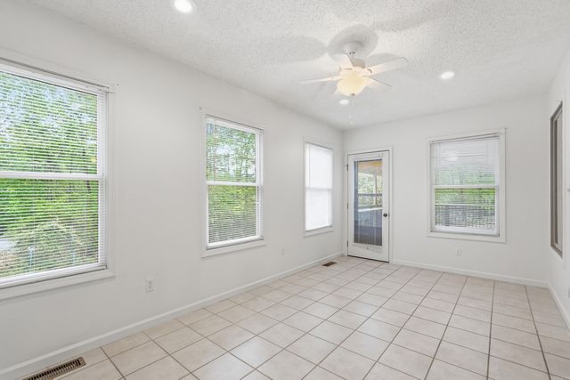 12 Huesca Lane, Hot Springs Village, AR 71909