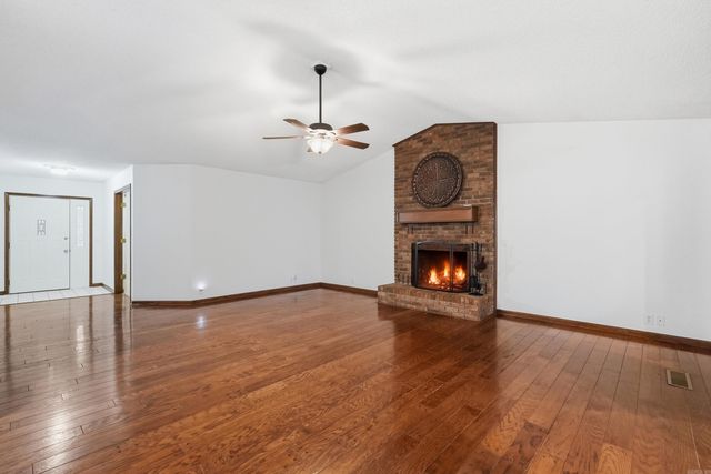 12 Huesca Lane, Hot Springs Village, AR 71909