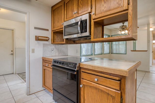 1501 Bella Terra Dr, Modesto, CA 95355