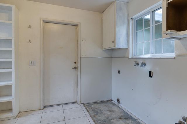 1501 Bella Terra Dr, Modesto, CA 95355