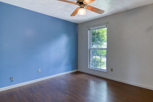 1501 Bella Terra Dr, Modesto, CA 95355