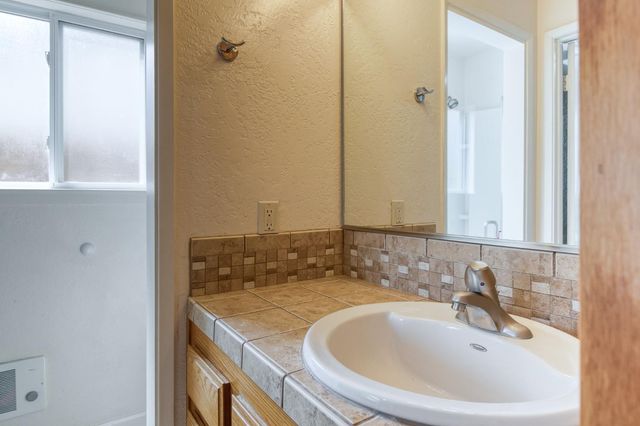 1501 Bella Terra Dr, Modesto, CA 95355