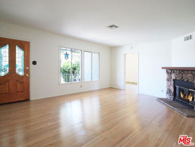 3179 Marwick Avenue, Long Beach, CA 90808
