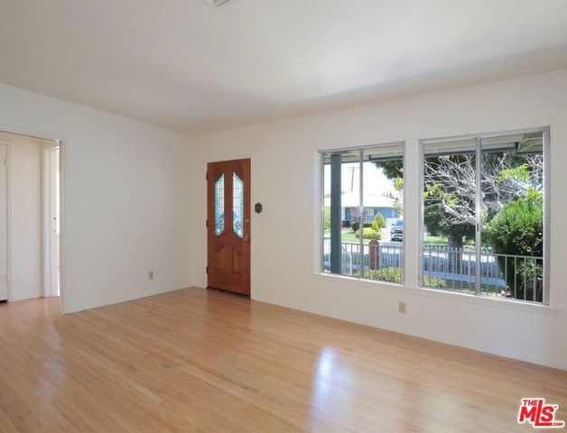3179 Marwick Avenue, Long Beach, CA 90808