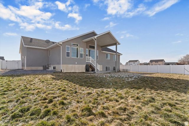 2422 3350 S, West Haven, UT 84401