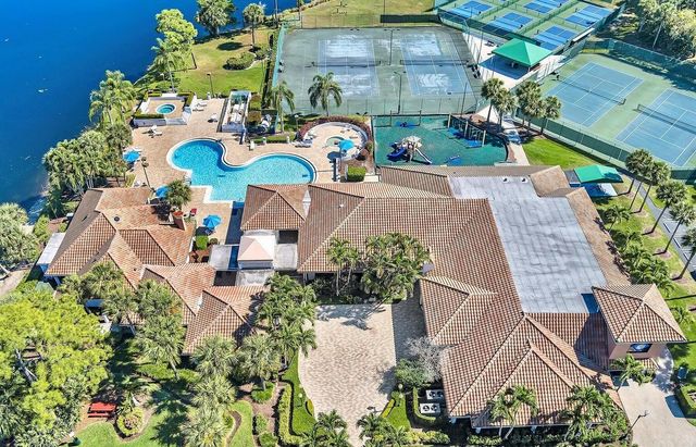 119 Hammocks Court, Greenacres, FL 33413