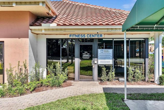 119 Hammocks Court, Greenacres, FL 33413