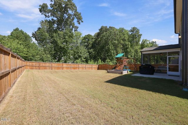1601 Carlton Links Drive, Fuquay Varina, NC 27526