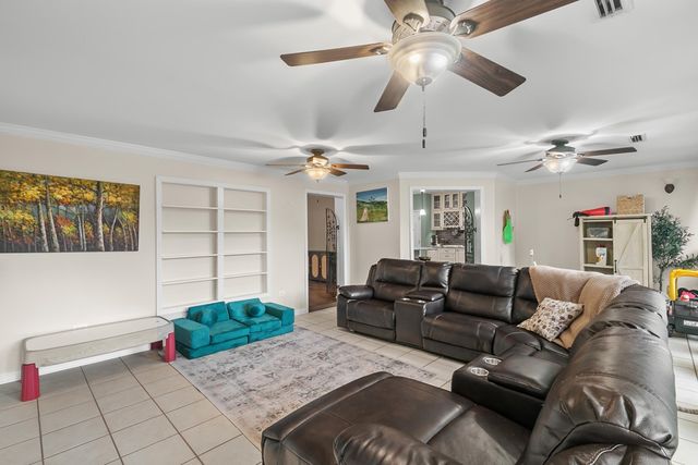 303 Stonegate, Dothan, AL 36305