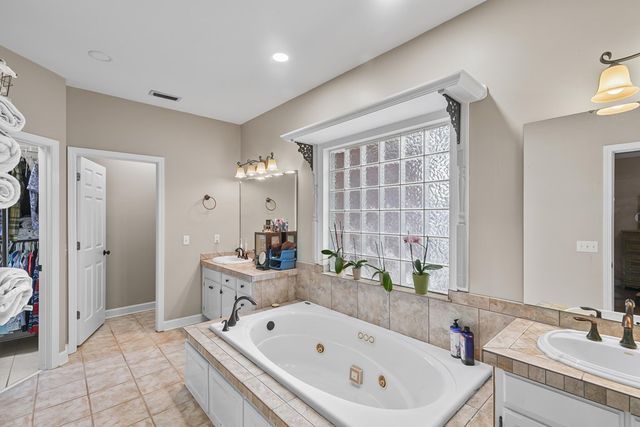 303 Stonegate, Dothan, AL 36305