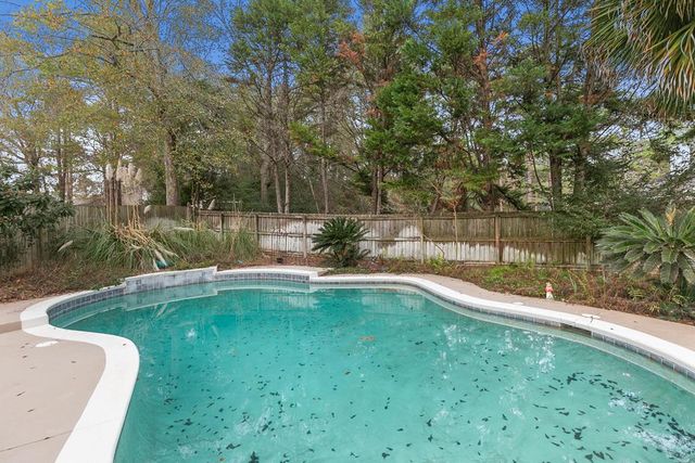 303 Stonegate, Dothan, AL 36305