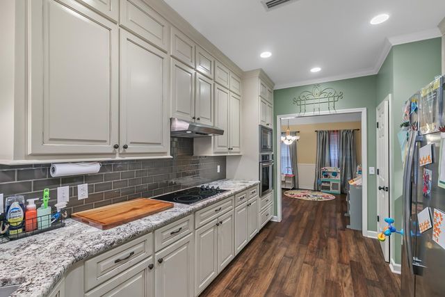 303 Stonegate, Dothan, AL 36305