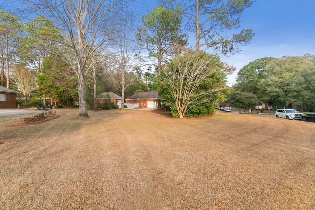303 Stonegate, Dothan, AL 36305