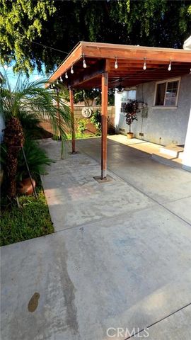 6100 Mckinley Avenue, South Gate, CA 90280