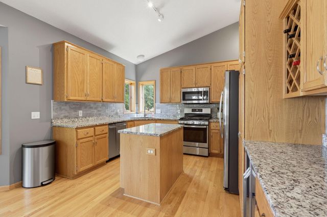 10014 Hidden Oaks Lane N, Champlin, MN 55316