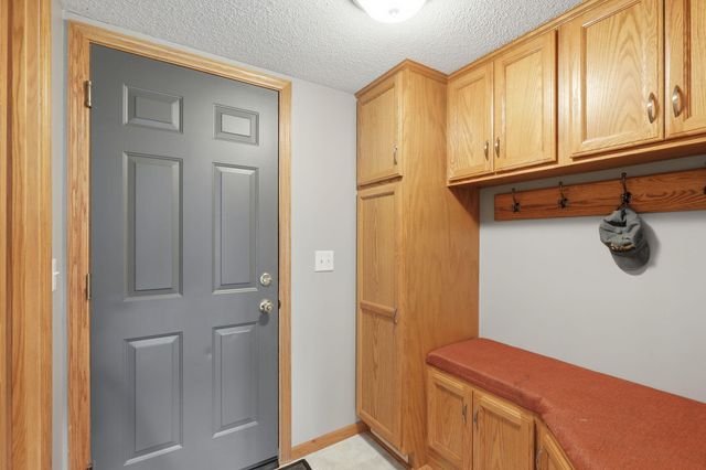 10014 Hidden Oaks Lane N, Champlin, MN 55316