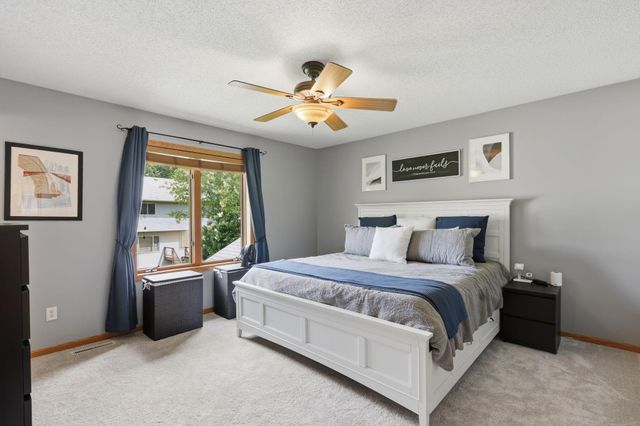 10014 Hidden Oaks Lane N, Champlin, MN 55316