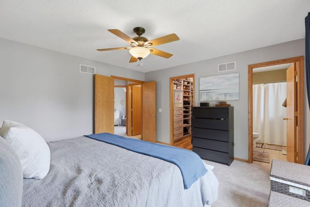 10014 Hidden Oaks Lane N, Champlin, MN 55316