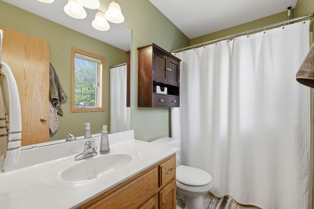 10014 Hidden Oaks Lane N, Champlin, MN 55316