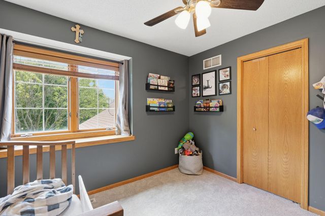10014 Hidden Oaks Lane N, Champlin, MN 55316