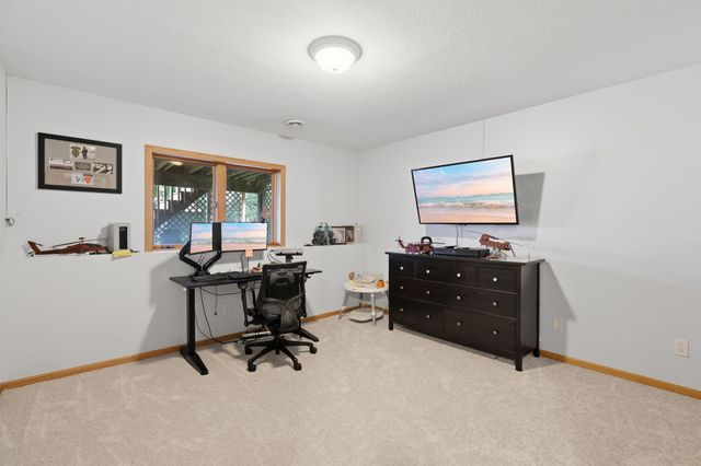 10014 Hidden Oaks Lane N, Champlin, MN 55316