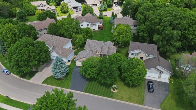 10014 Hidden Oaks Lane N, Champlin, MN 55316