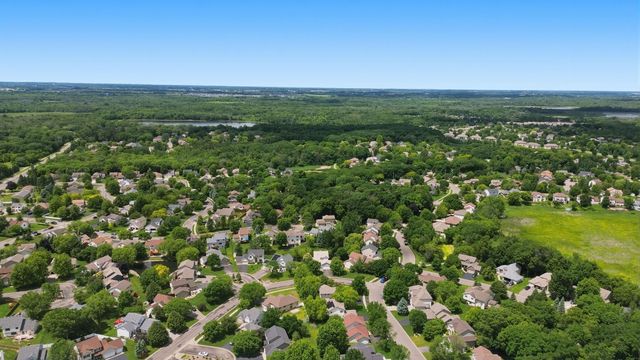 10014 Hidden Oaks Lane N, Champlin, MN 55316