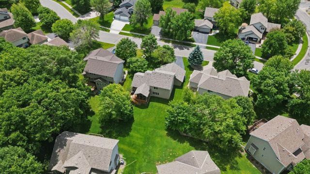 10014 Hidden Oaks Lane N, Champlin, MN 55316