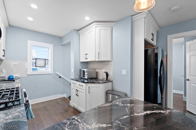 247 E 7Th Ave, Roselle Boro, NJ 07203