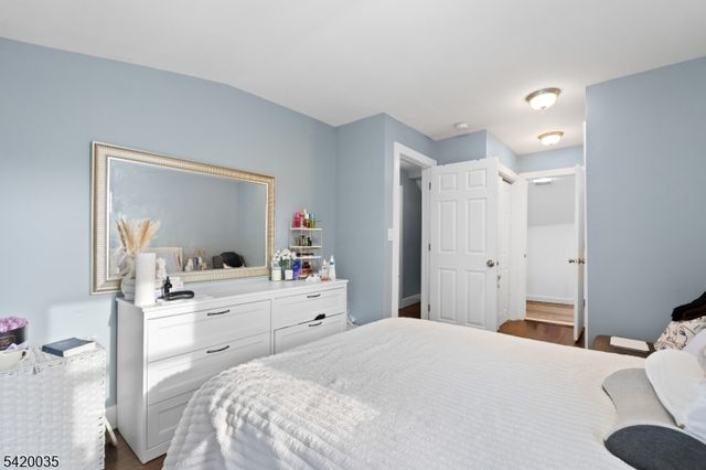 247 E 7Th Ave, Roselle Boro, NJ 07203