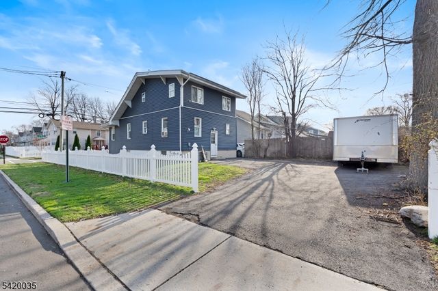 247 E 7Th Ave, Roselle Boro, NJ 07203