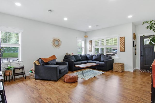2905 Comet Court, Eau Claire, WI 54703