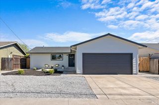 1622 Weaverly Dr, Petaluma, CA 94954