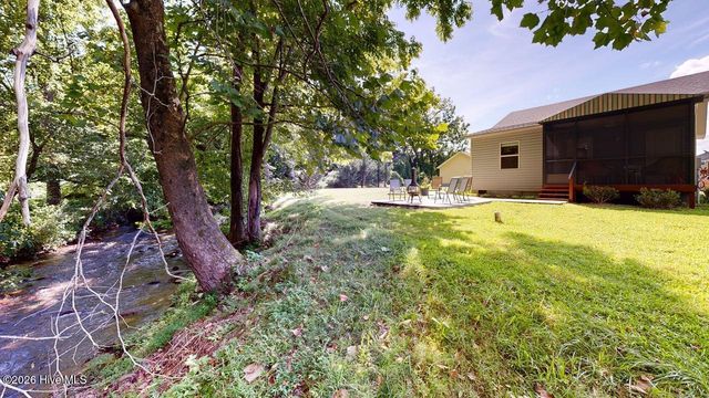 20 Rushing Waters Loop, Andrews, NC 28901