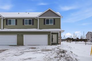975 30th Avenue W, West Fargo, ND 58078