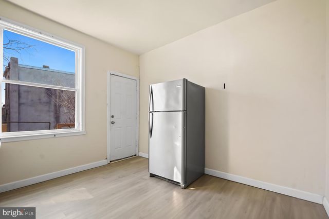 2427 E LANVALE ST, Baltimore, MD 21213