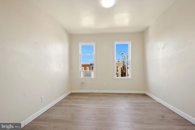 2427 E LANVALE ST, Baltimore, MD 21213