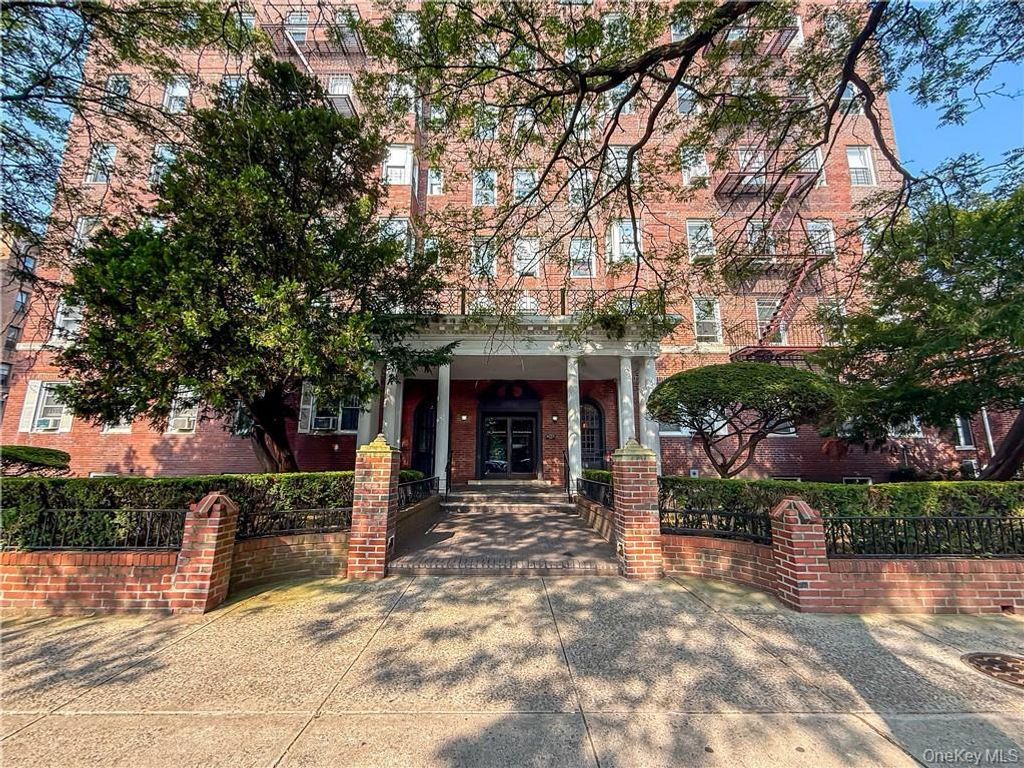1500 Ocean Parkway 4G, Brooklyn, NY 11230