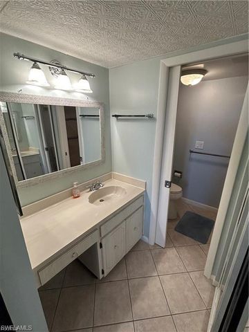 3490 N Key DR 205, North Fort Myers, FL 33903