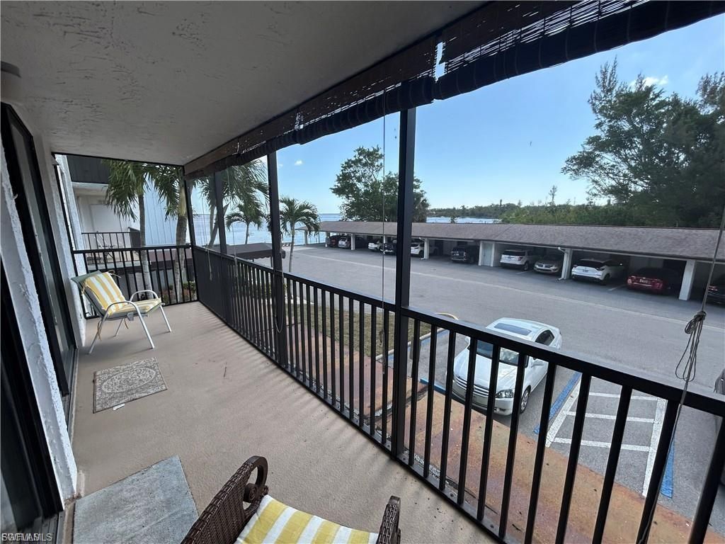 3490 N Key DR 205, North Fort Myers, FL 33903