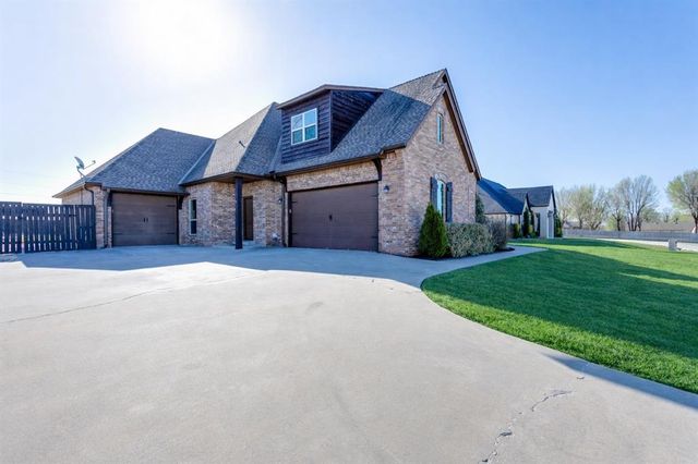 3460 Stanton Drive, Newcastle, OK 73065