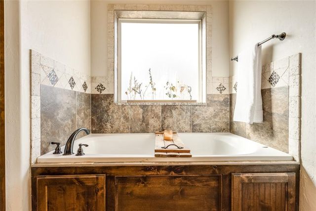 3460 Stanton Drive, Newcastle, OK 73065