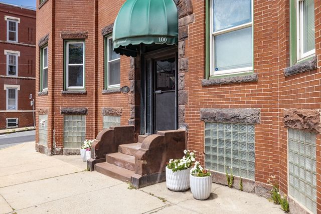 100 Broadway 5, Chelsea, MA 02150
