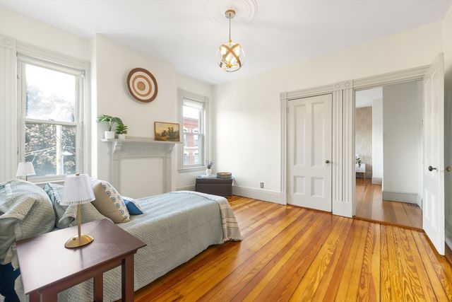 100 Broadway 5, Chelsea, MA 02150