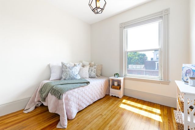 100 Broadway 5, Chelsea, MA 02150