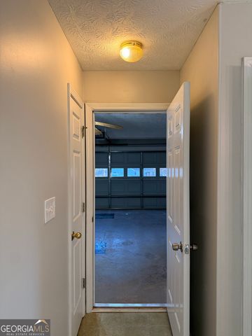 20 Golden Court, Sharpsburg, GA 30277